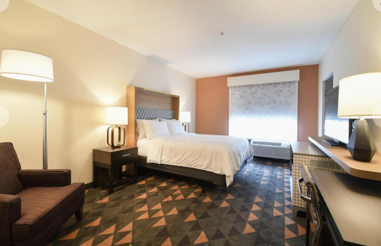 Holiday Inn Fredericksburg - Conference Center By Ihg Exteriör bild