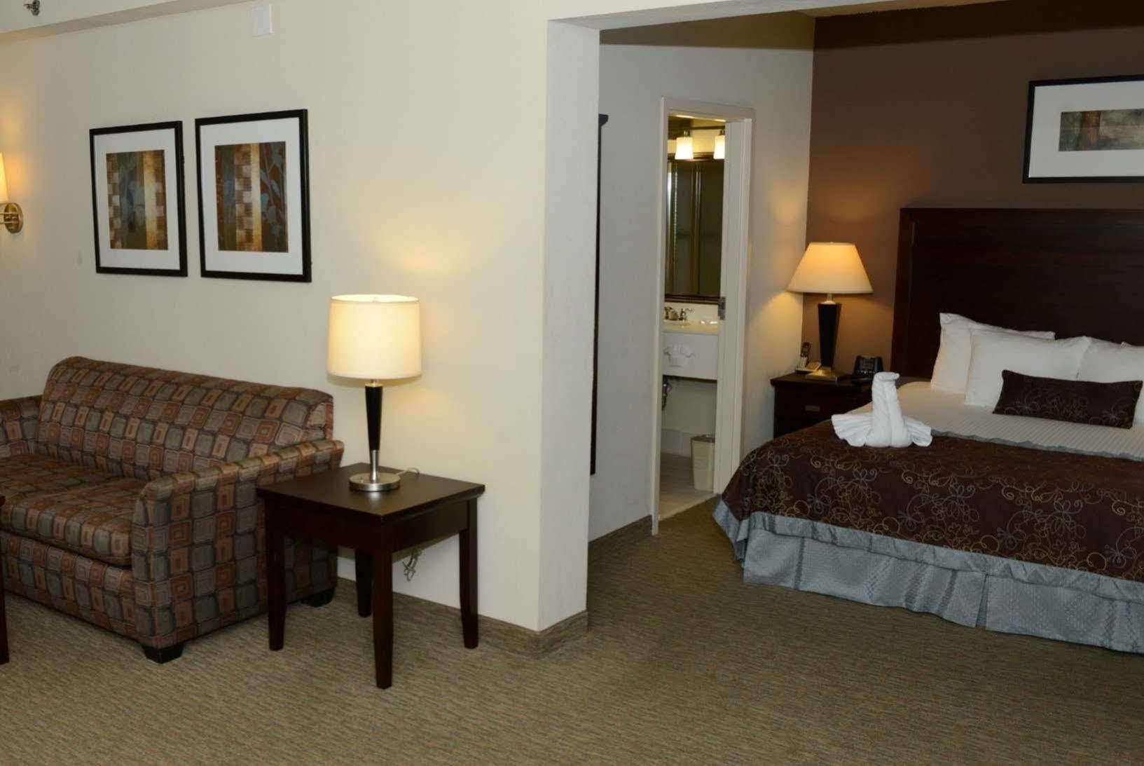 Holiday Inn Fredericksburg - Conference Center By Ihg Exteriör bild